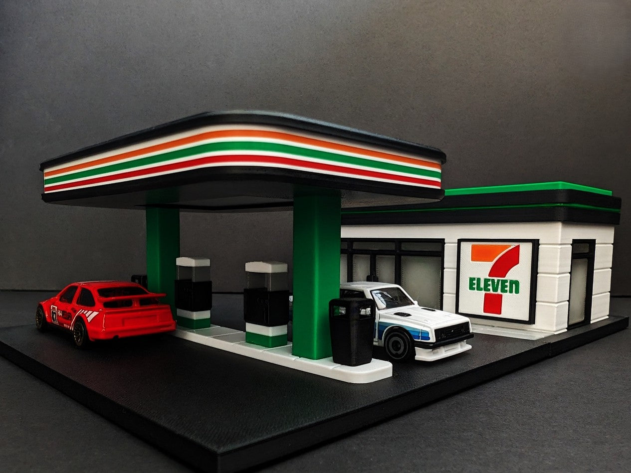 Hot Wheels Display - 7 Eleven Gas Station
