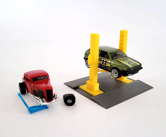 Hotwheels 2 Post Lift