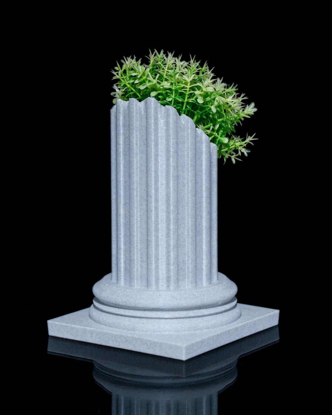Ruined Pillar Planter