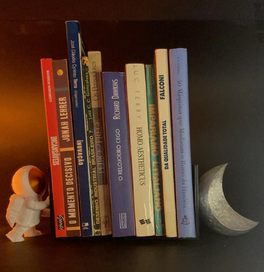 Astronaut Bookend