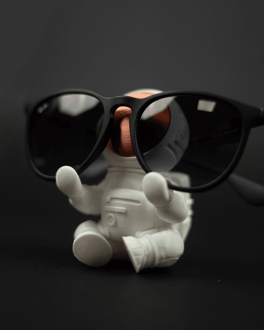 Astronaut Glasses Holder